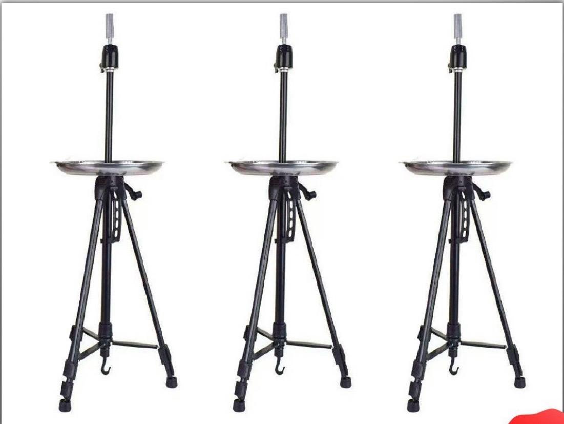 Mannequin With Tray